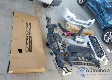 2021 Toyota Tacoma Trd Off-Road z USA, uszkodzony, nr VIN 3TYDZ5BN3MT003849